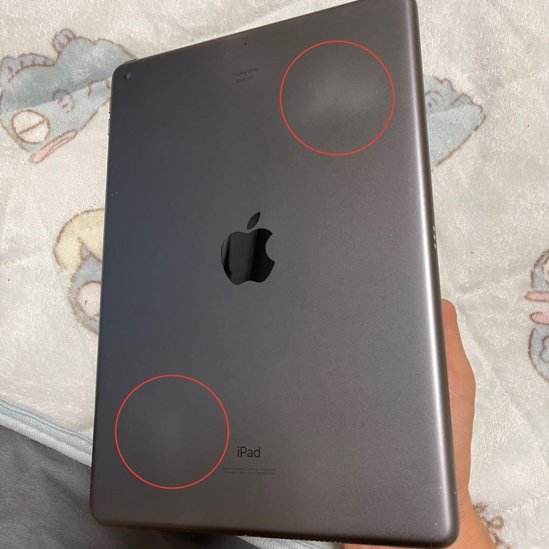 iPad 第8世代 10.2インチ 32GB Wi-Fiモデル中古 動作良好