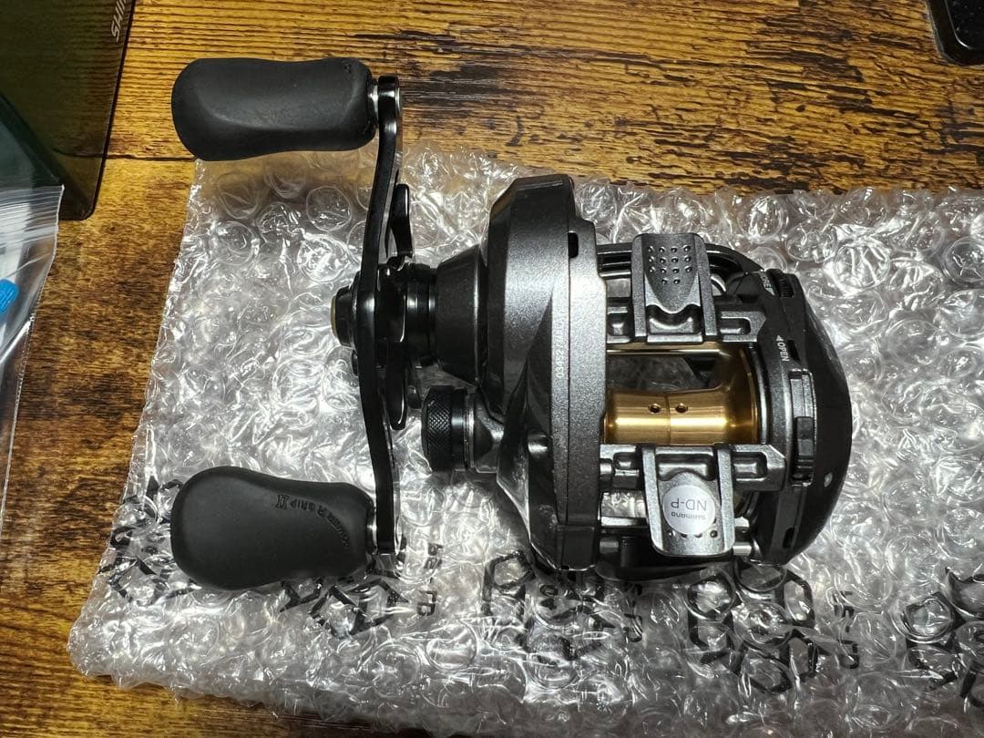 【新品未使用】シマノ 15シティカ200HG 【税込定価より56%OFF】