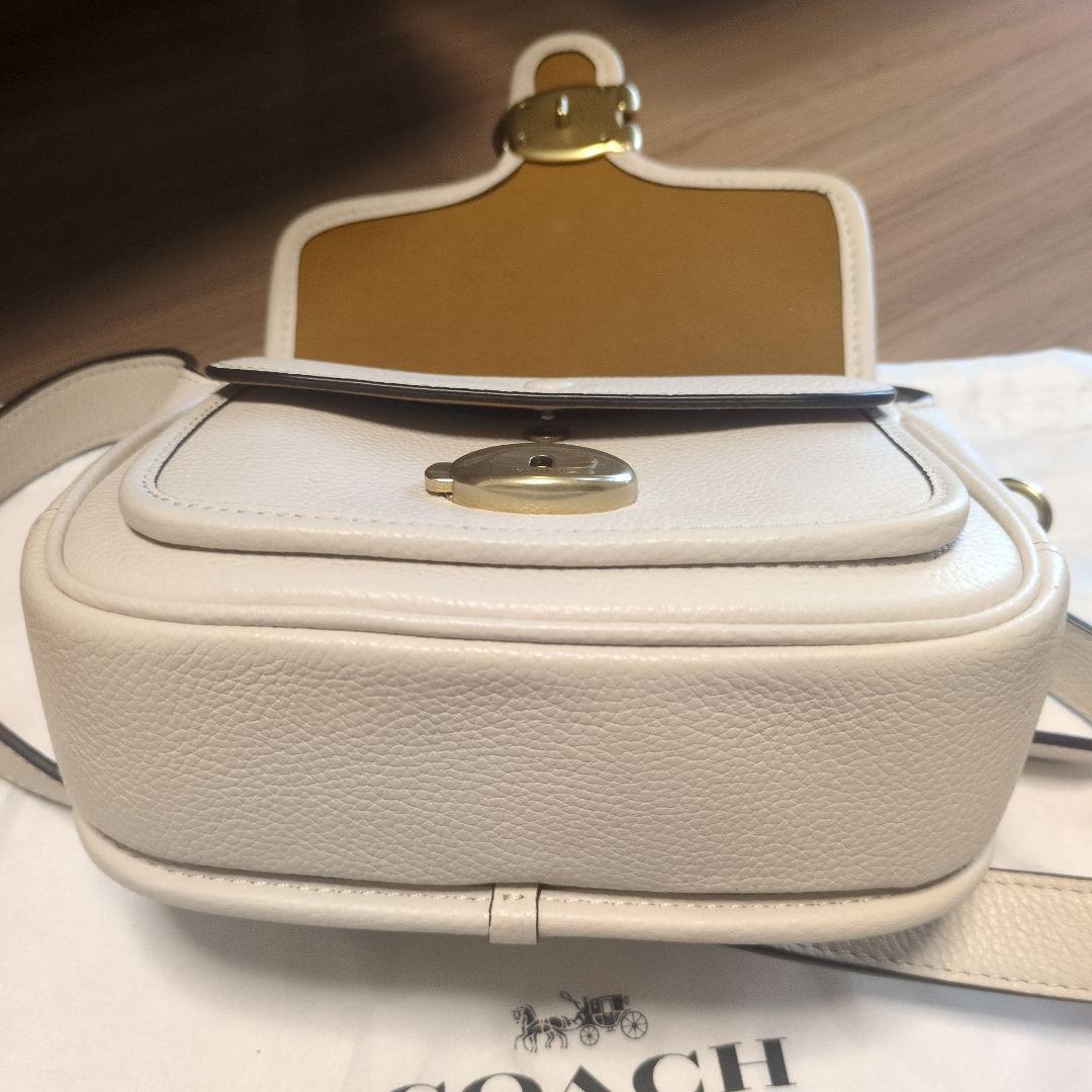 【週末限】COACH TABBY MESSENGER19 ホワイト