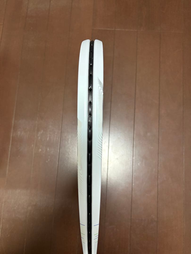 ナノフォース8v【美品】