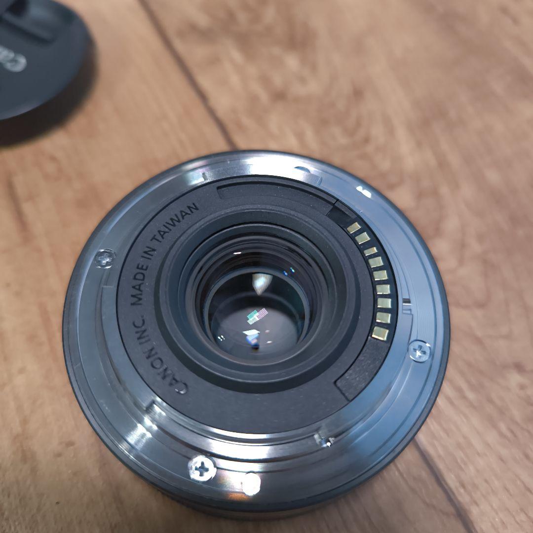 CANON EF-Mレンズ　 22mm 1:2 STM 美品