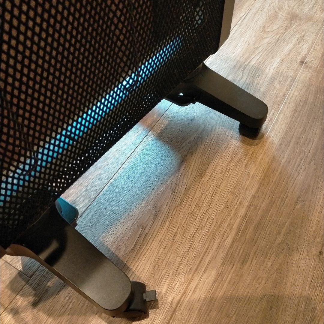 【美品】シロカ siroca 遠赤軽量ヒーターかるポカSN-M451 黒