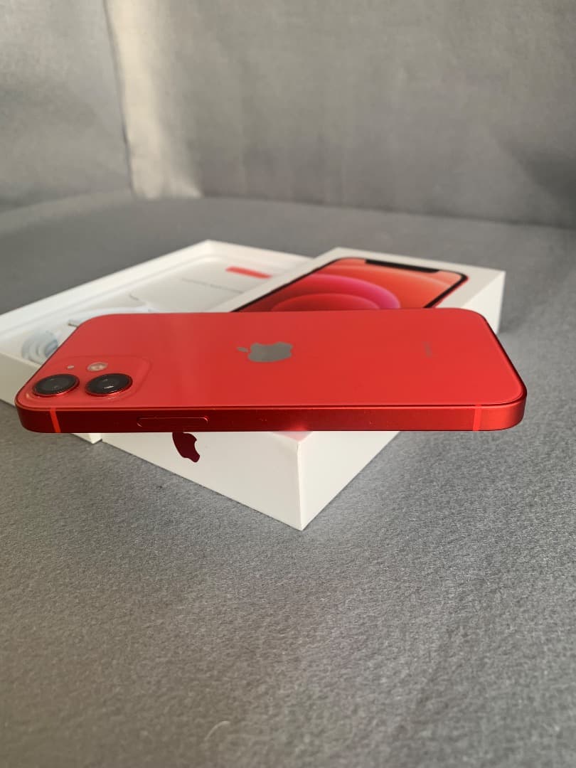 超美品　国内版　SIMフリー　iPhone12 mini 128GB レッド色
