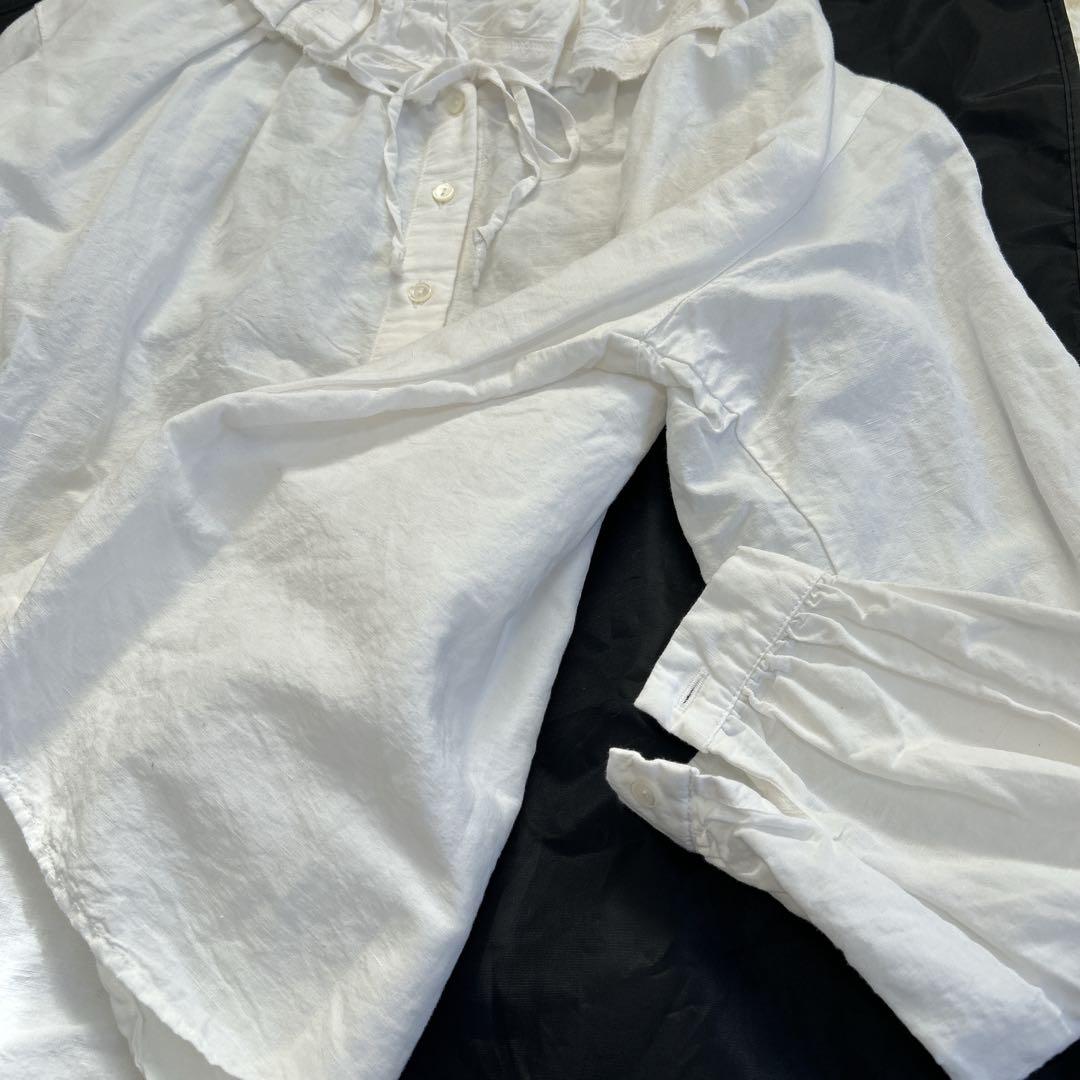 ✨大人気定番✨ネストローブ コットンリネンダンガリーフリルシャツ 近年