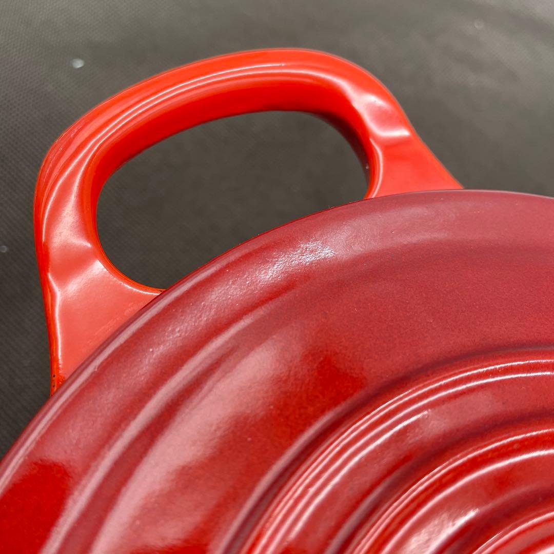 極美品　LE CREUSET ココット　オーバル　25cm チェリーレッド