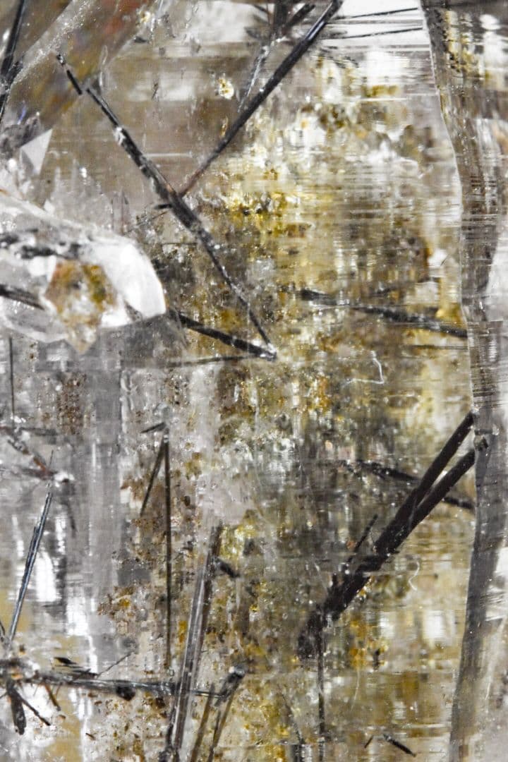 マニハール産 ブラックルチルインクォーツ