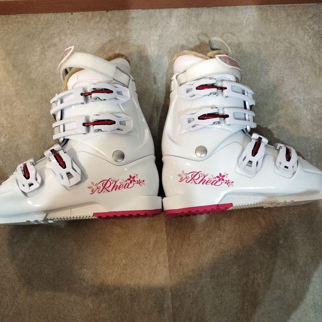 HELD RHEA　24-24.5 女性用スキーブーツ 普段23-23.5の方へ