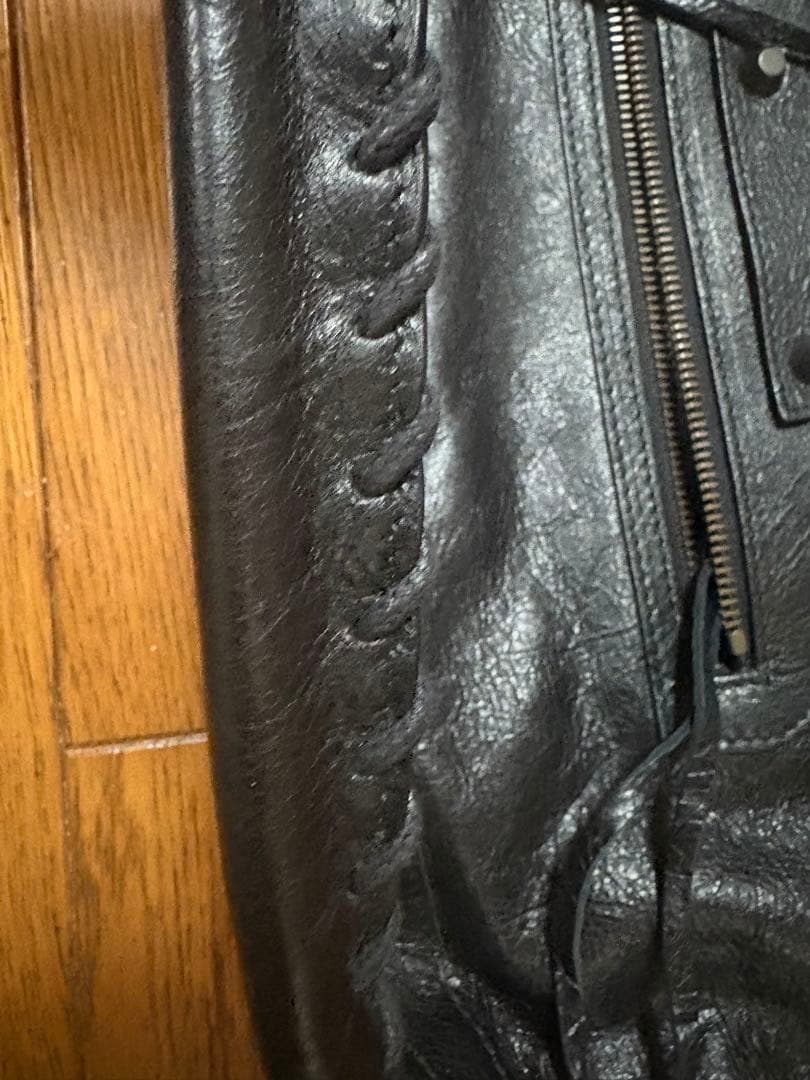 【未使用】BALENCIAGA ブラックレザー ショルダーバッグ　サンデー