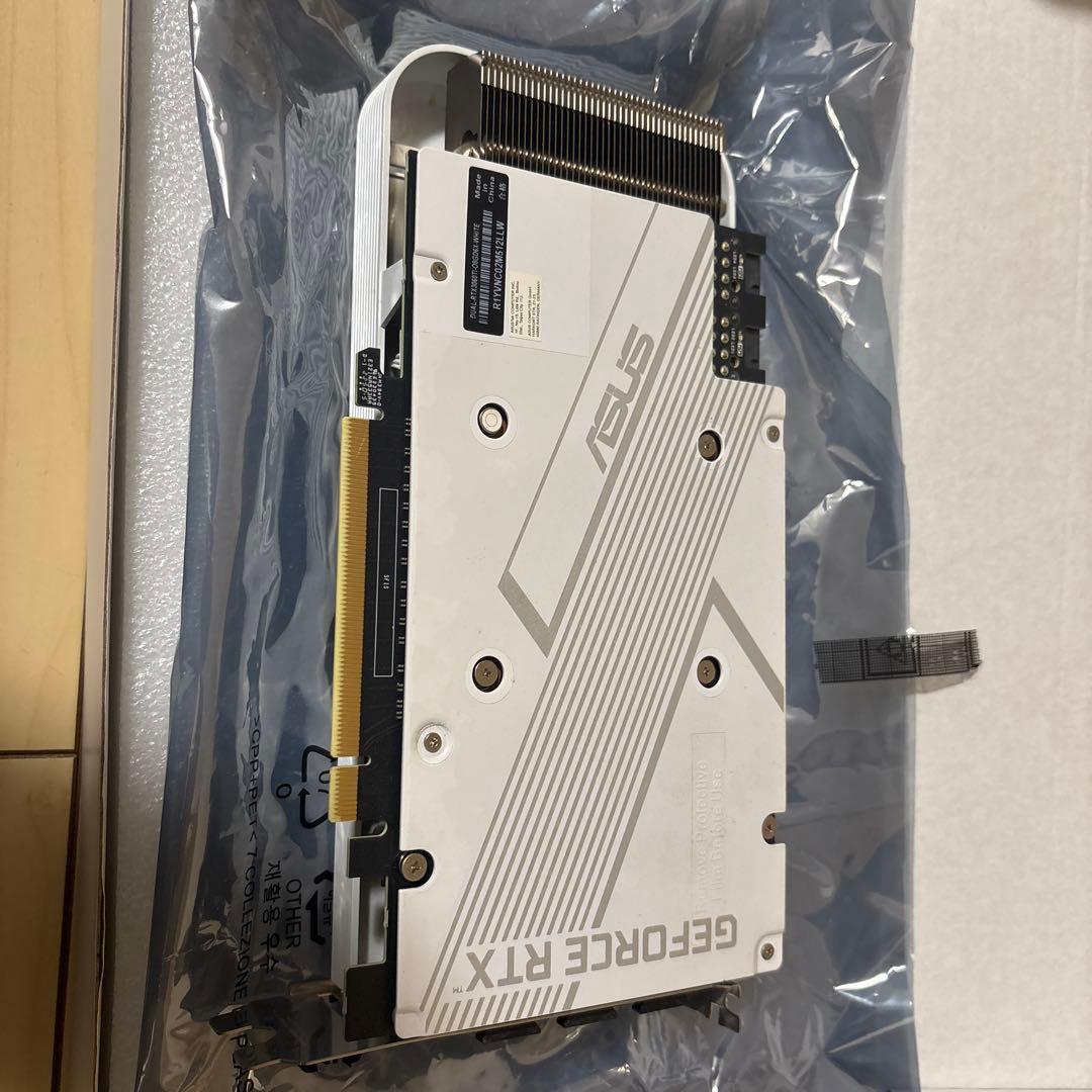 [期間限定‼︎]ASUS DUAL-RTX3060TI-O8GD6X-WHITE