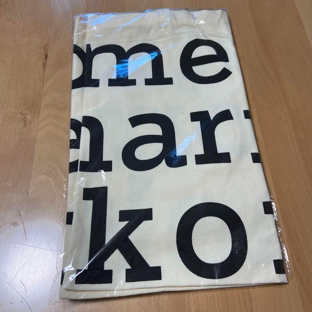 エコバッグ　英語ロゴ　黒文字　トートバック