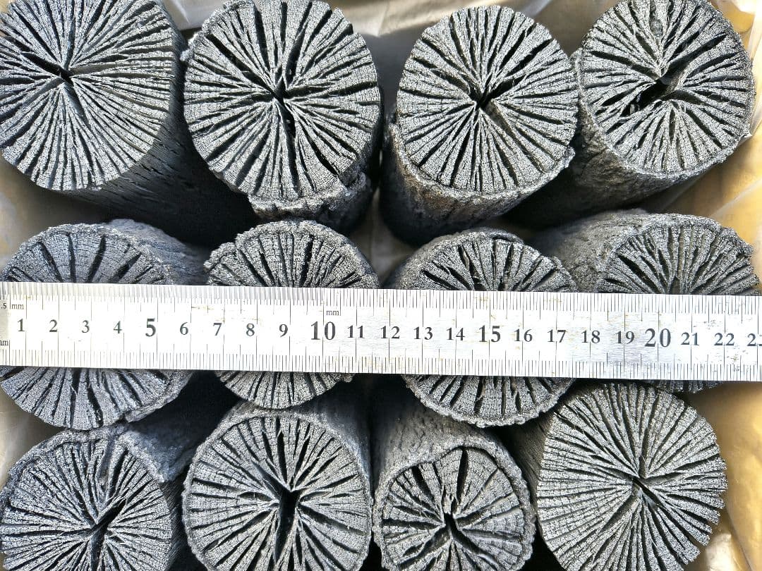 K【愛媛産】クヌギ炉用胴炭約5kg 皮剥がれ