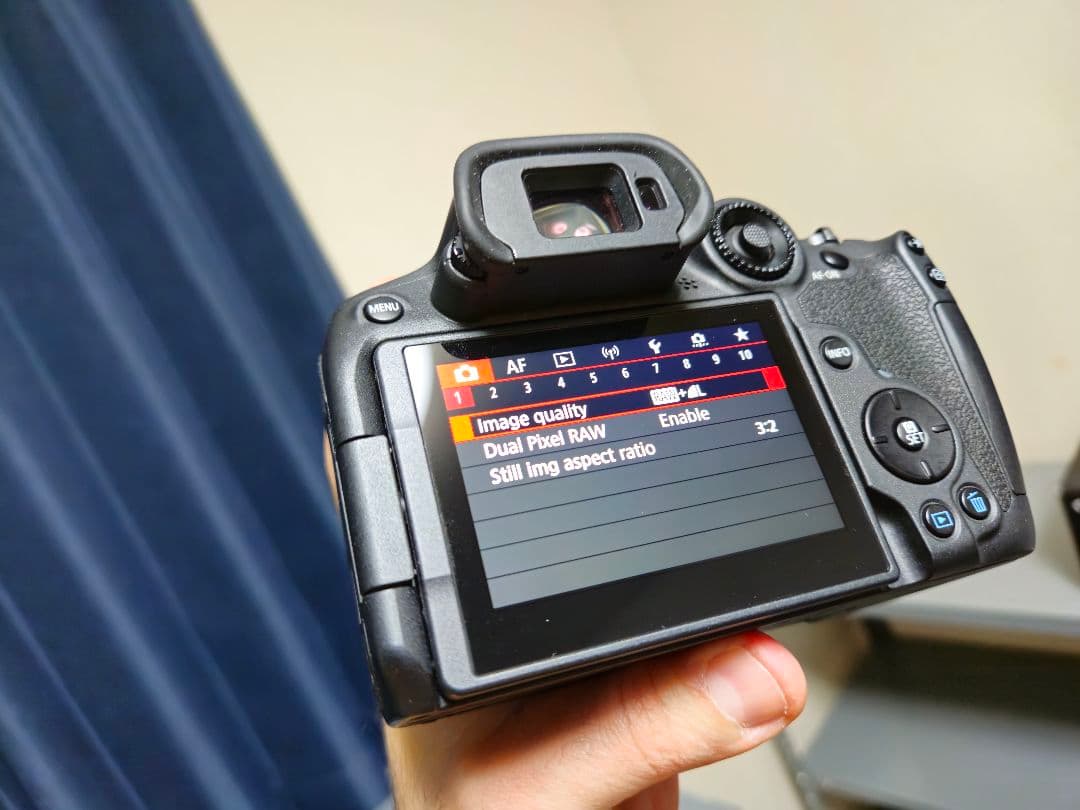 Canon EOS R7 ミラーレス一眼カメラ セット