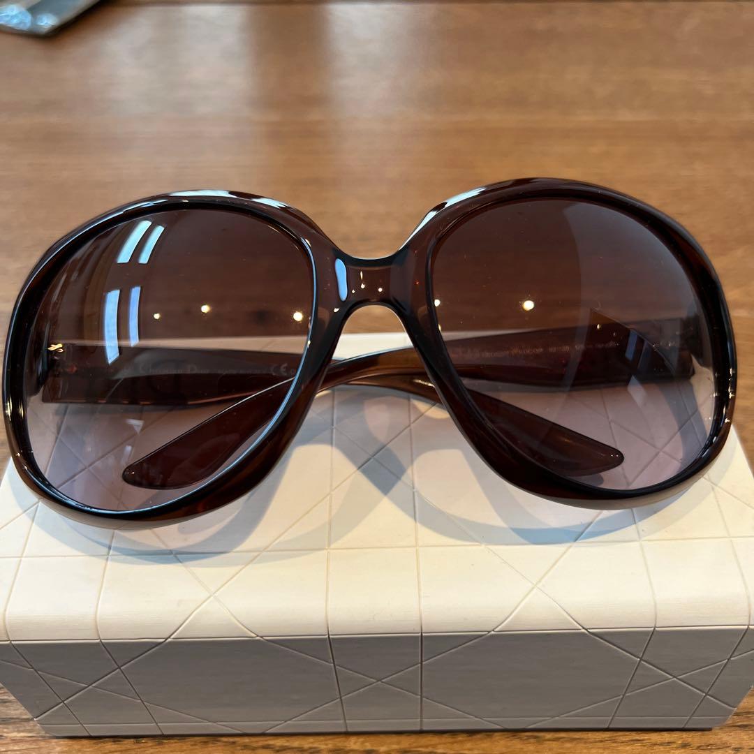 Dior GLOSSY1 ブラウン サングラス ゴールドロゴ