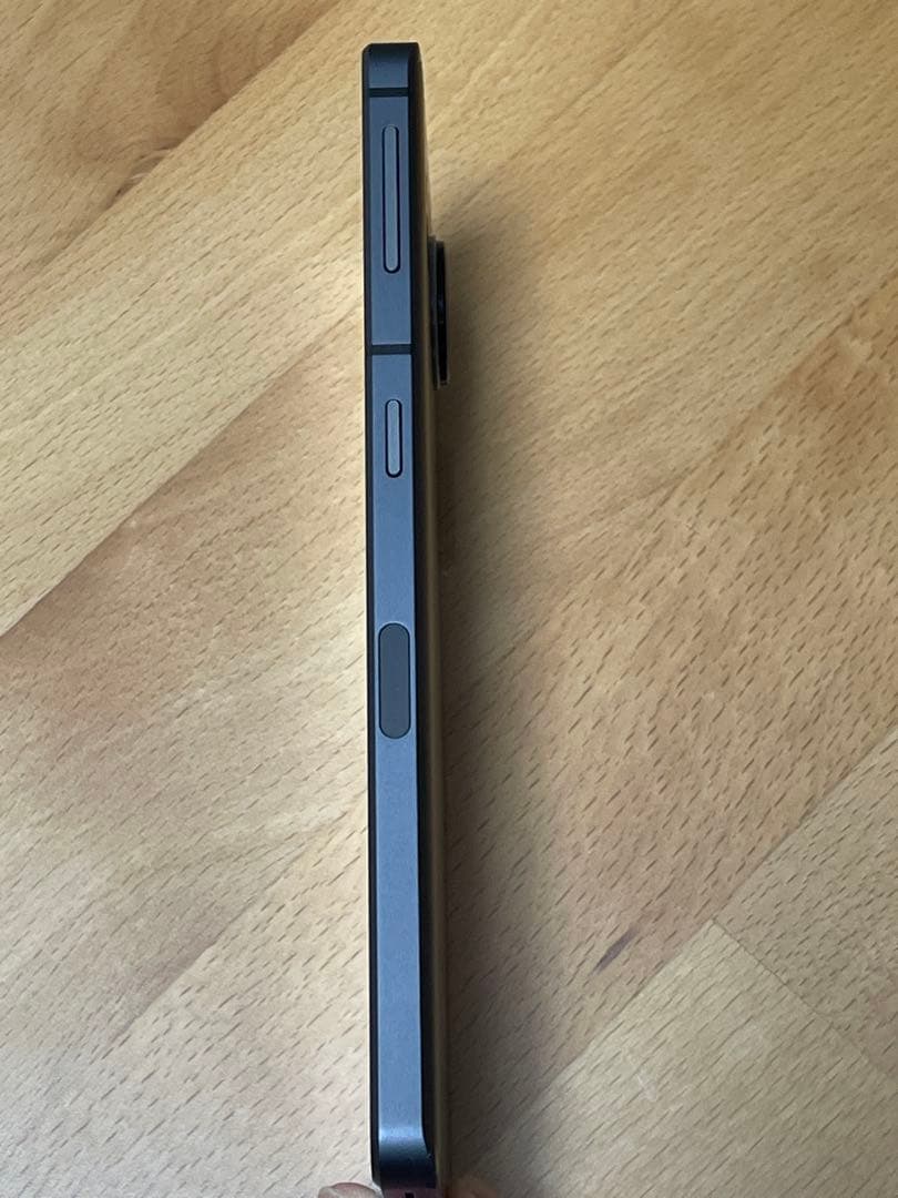 Tuan Vu anh 　AQUOS sense7 plus SIMフリー