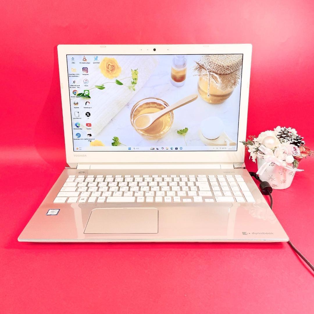 たっぷり大容量1TB‼️ Corei7✨️薄型ノートパソコン！人気ゴールドWin11