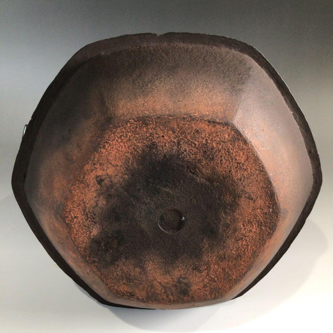 Ｐ４７６　茶釜　『釜師　畠春斎造』『竹紋』『六方翼形釜』　共箱　茶道具