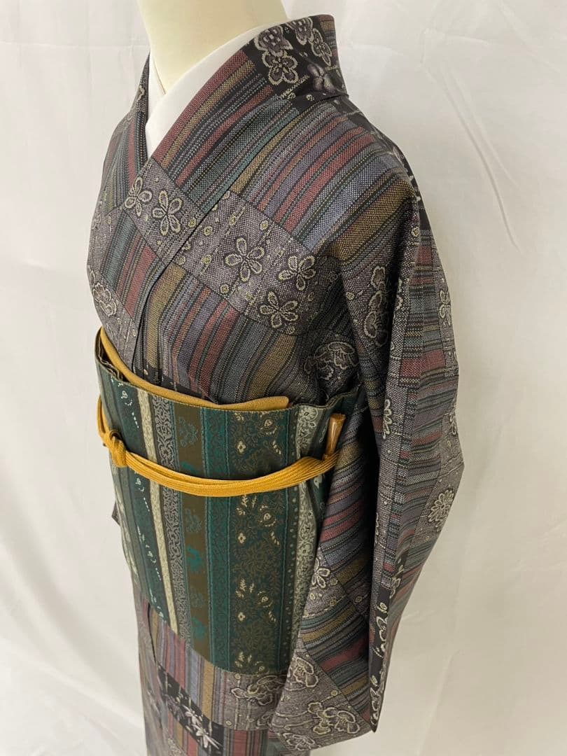 美品　正絹袷　恵大島織物謹製　本場大島紬単品(証紙付)