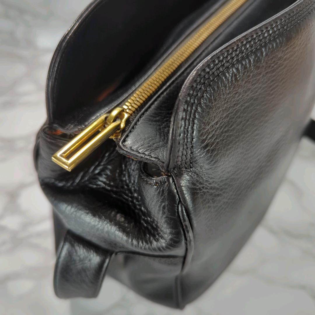 [美品]　LOEWE ロエベ アナグラム シ ョルダーバッグ ブラック