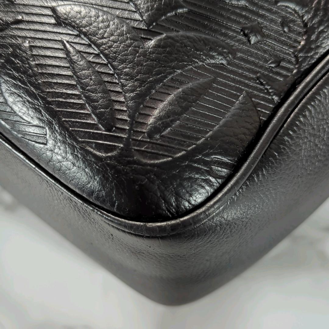 [美品]　LOEWE ロエベ アナグラム シ ョルダーバッグ ブラック