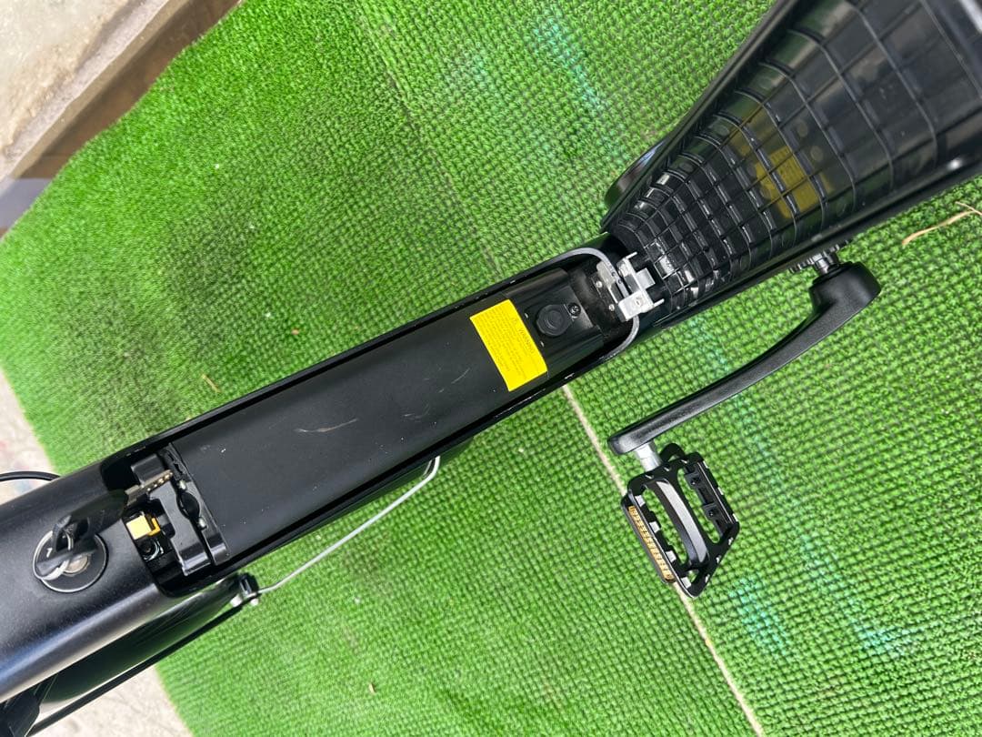 BESV CF1 LENA ベスビー　電動アシスト自転車