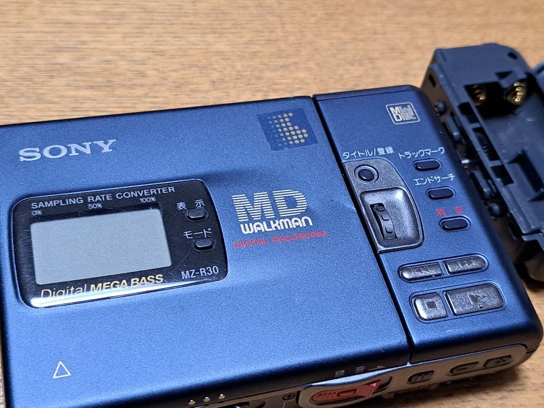 SONY　MDウォークマン MZ-R30