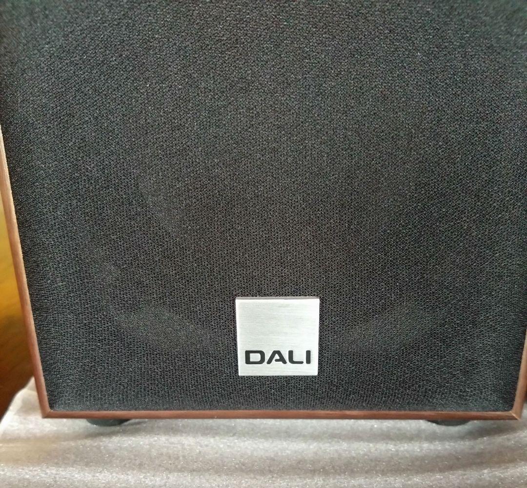 美品　完動品　DALI SPEKTOR1 ウォールナット　スピーカー
