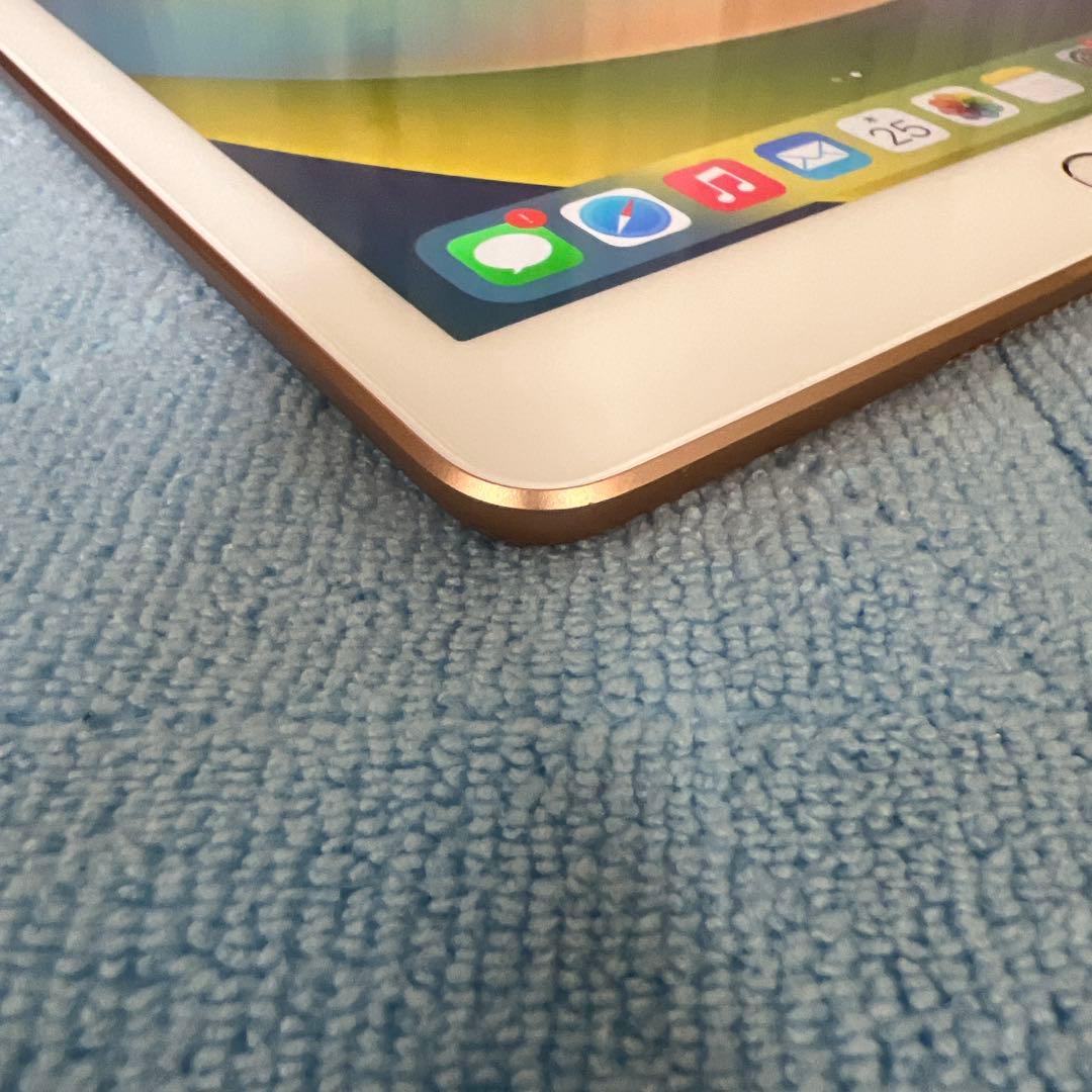 Apple iPad (第6世代) ゴールド 32GB