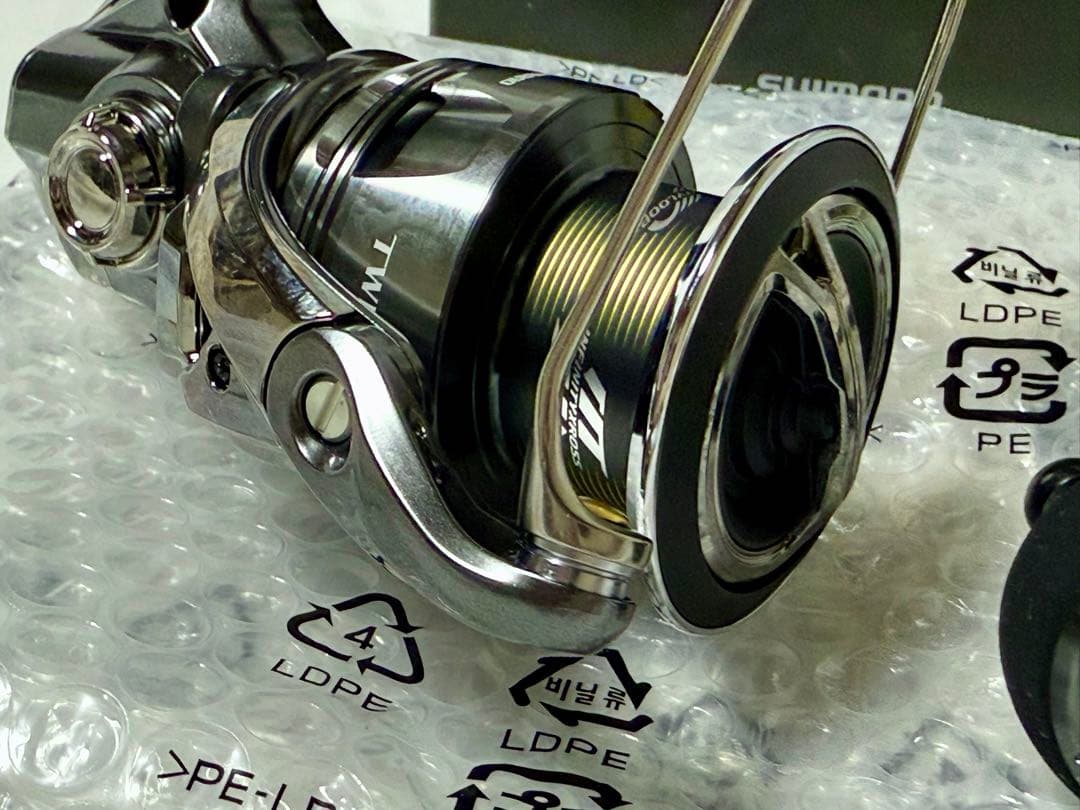 SHIMANO 24 ツインパワー C5000XG 新品 未使用