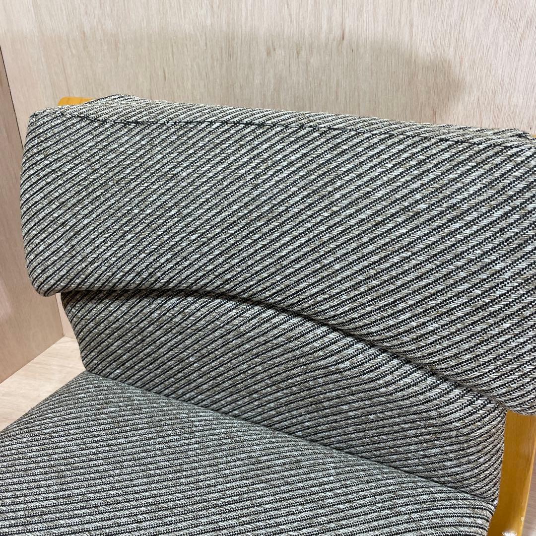 徳島県立工業技術センター　新日本木工　曲木　低座椅子　胡坐楽座椅子　腰痛防止