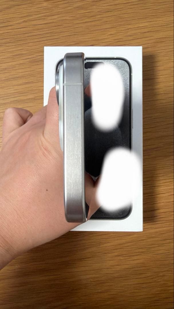 Apple iPhone15pro 256GB ホワイトチタニウム 本体