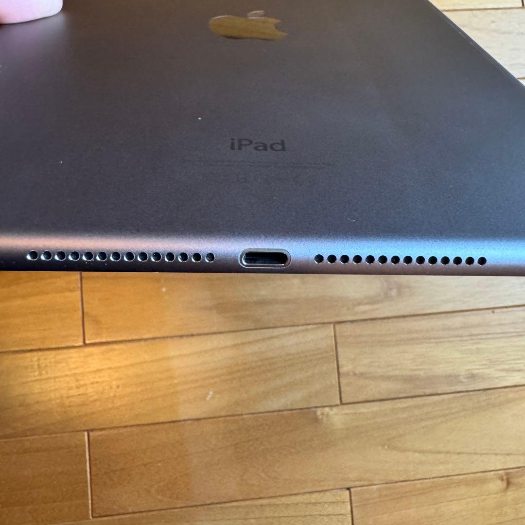 Apple iPad air 2 第二世代128GB Wi-Fiモデル