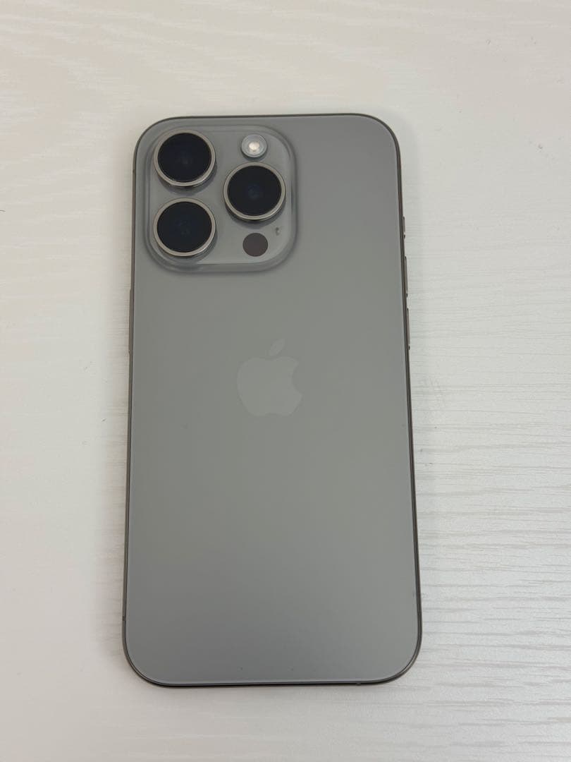 iPhone15Pro 512GB 　SIMフリー残82% ナチュラルチタニウム