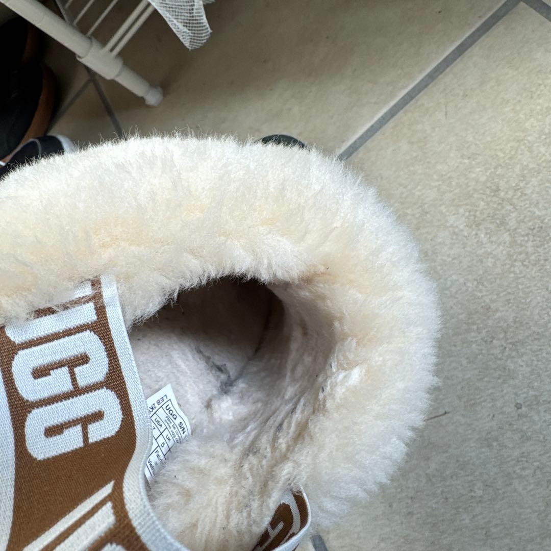 UGG FUNKETTE サンダル 24cm ブラウン