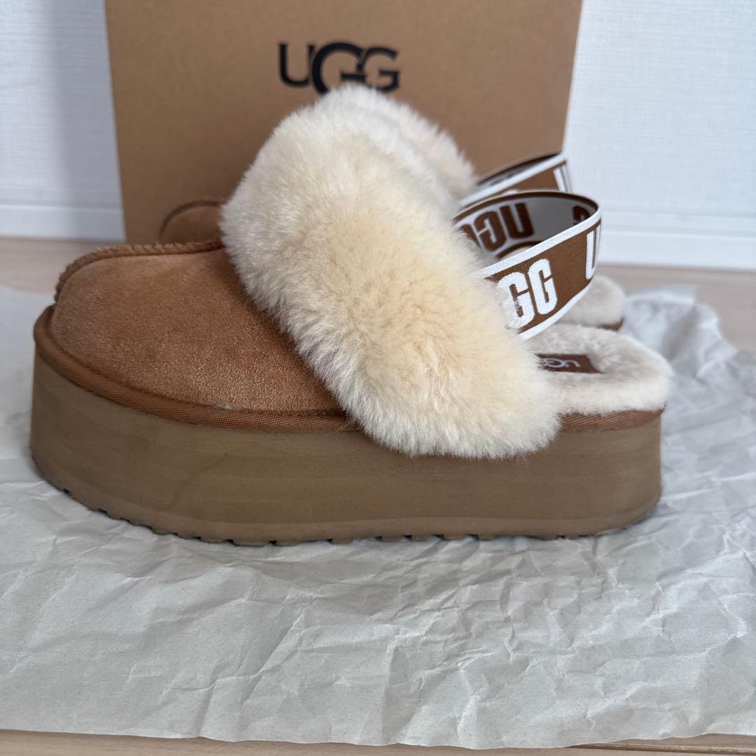 UGG FUNKETTE サンダル 24cm ブラウン