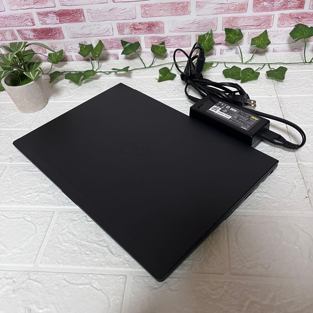 美品 SSD128GB メモリ8GB★FMV 高解像度 Win11 ノートPC5