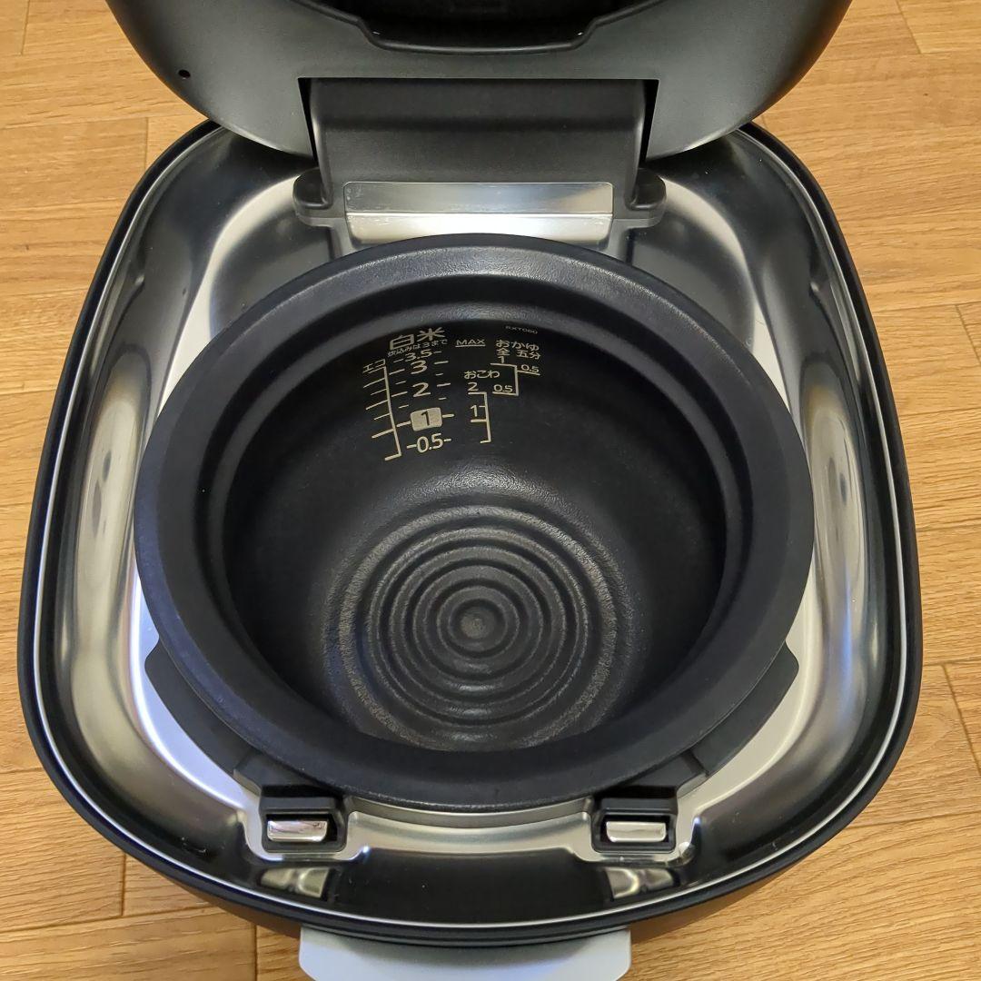 美品　タイガー超高級炊飯器　土鍋ご泡火炊 JRX-T060-KT コスモブラック