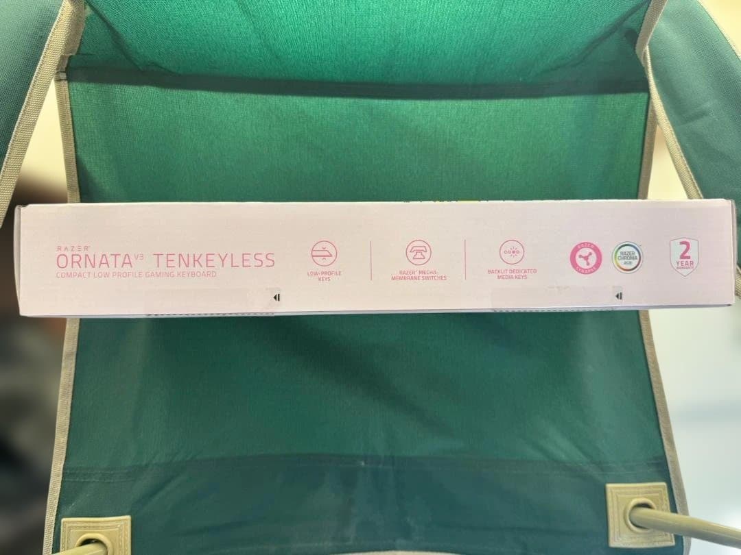 Razer Ornata V3 サンリオコラボ キーボード