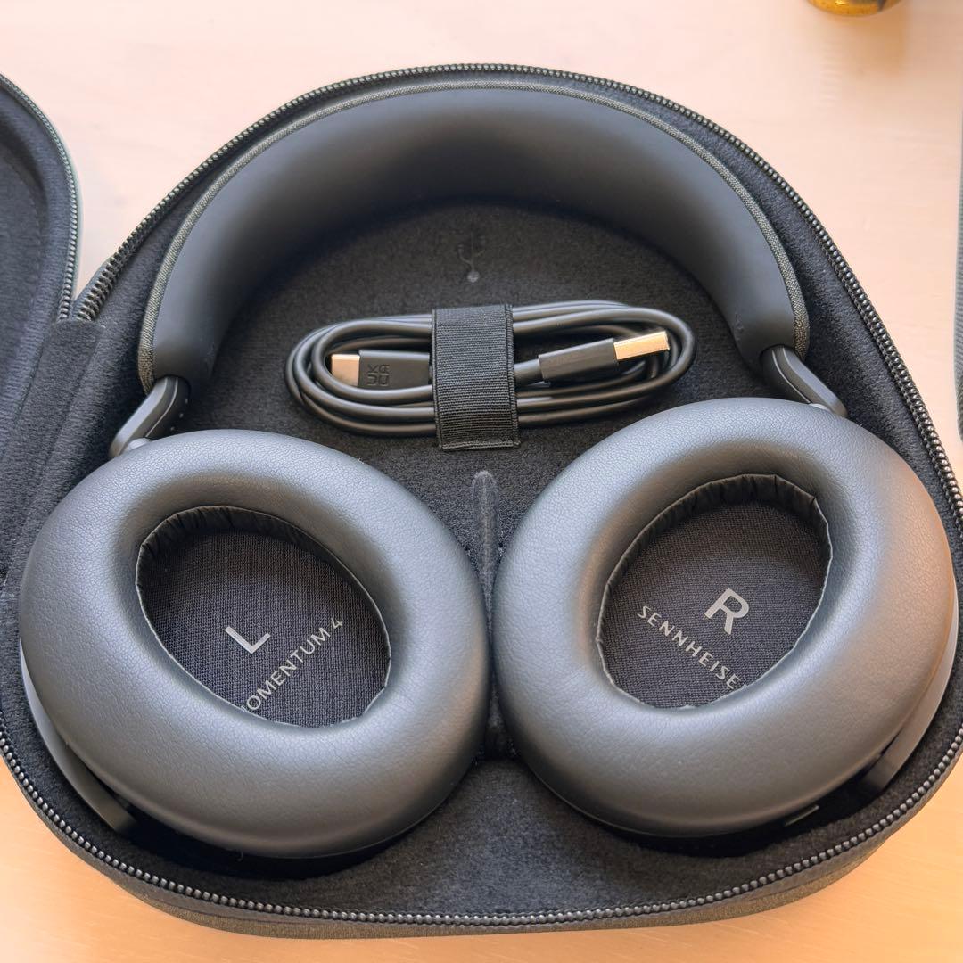 美品　Sennheiser Momentum 4 ワイヤレスヘッドホン