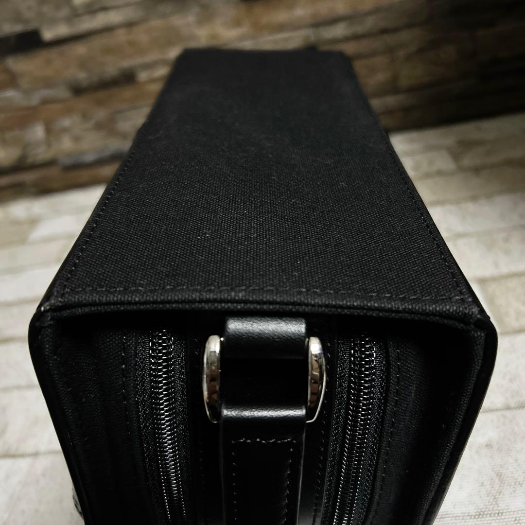 CASTELBAJAC カステルバジャック セカンドバッグ 本革 黒　美品