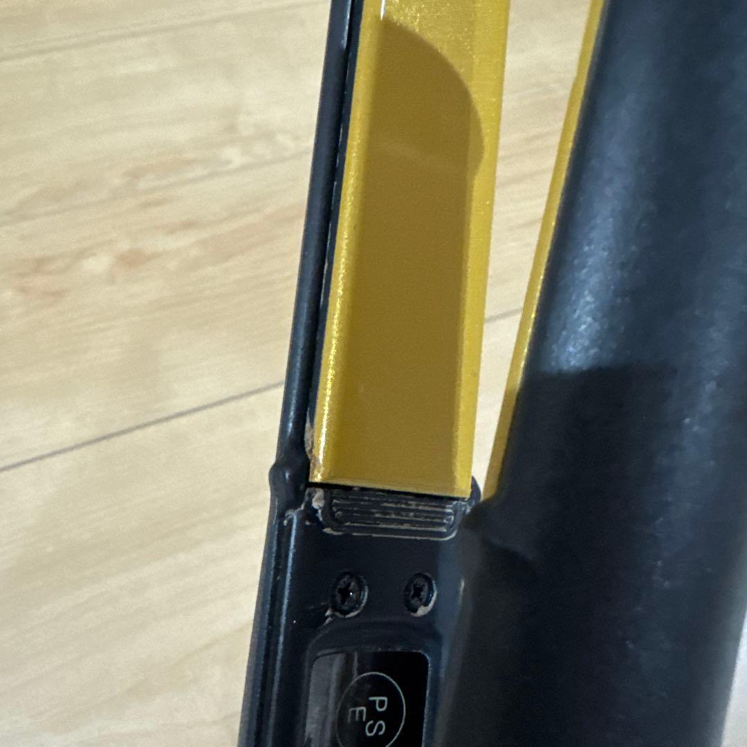 モデルランバットゴールド　ヘアアイロン