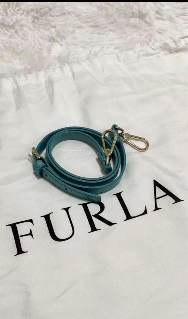 ✨SALE中✨FURLA パイパーショルダーバッグ 綺麗✨かわいい✨