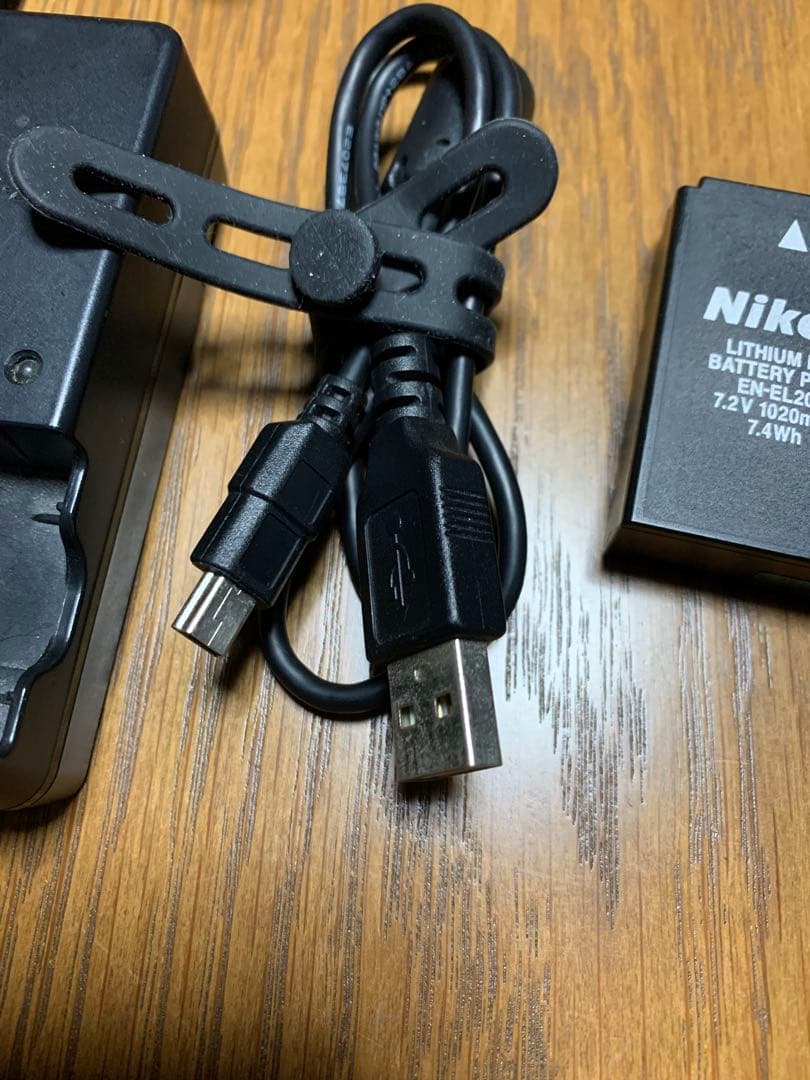 Nikon 1 J3 ブラック　注意事項あり