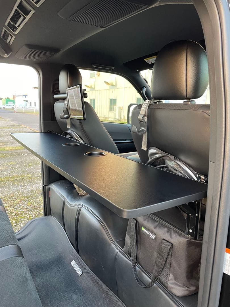 coichanさん予約 ハイエース　折り畳み　セカンドテーブル　金具のみ