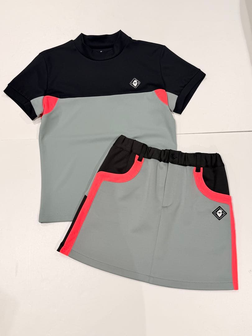 【新品】V12 レディース　半袖モックネック＆スカート　セットアップ　グレー　M