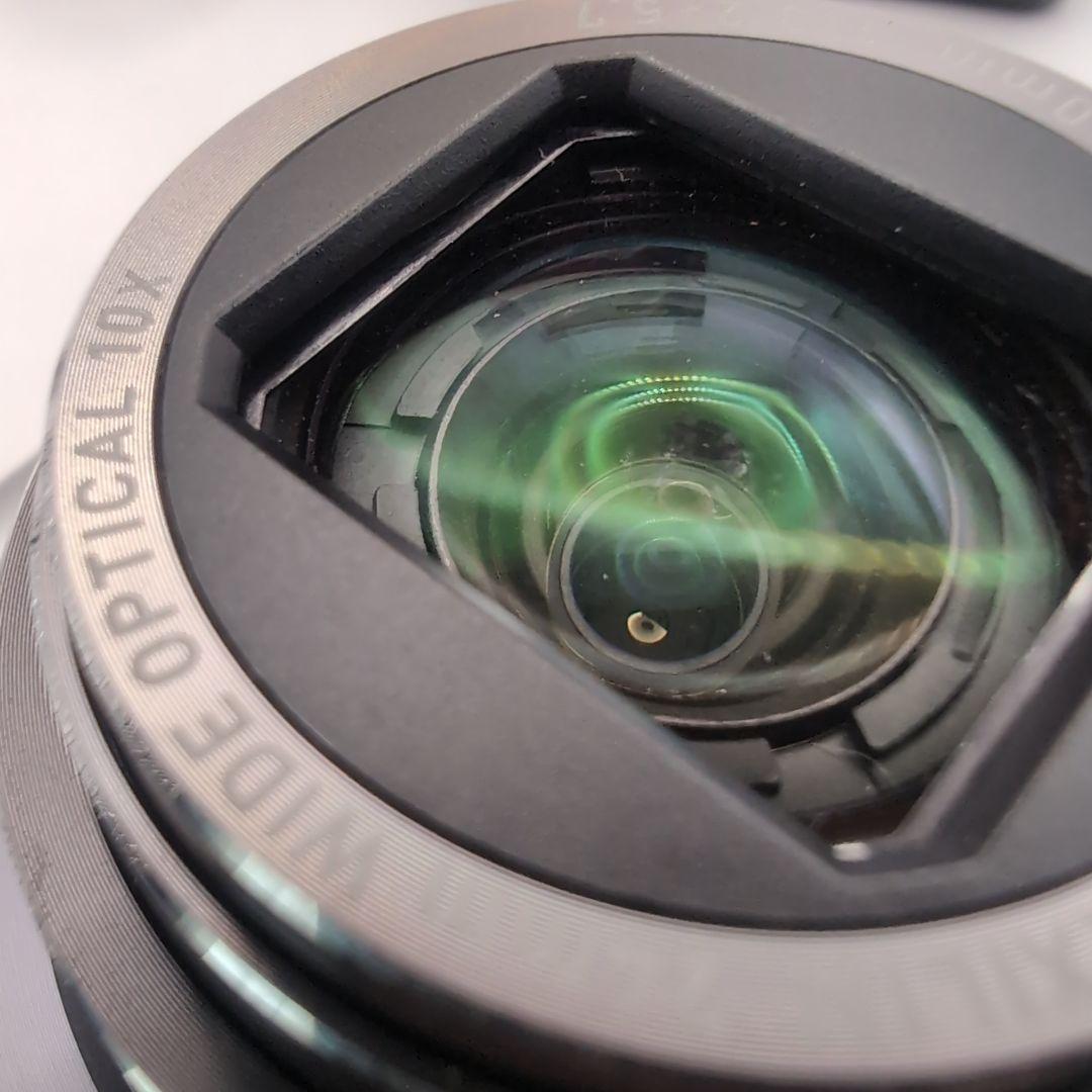 カシオ　デジタルカメラ　EX-H15 説明書、充電器 各種コード付