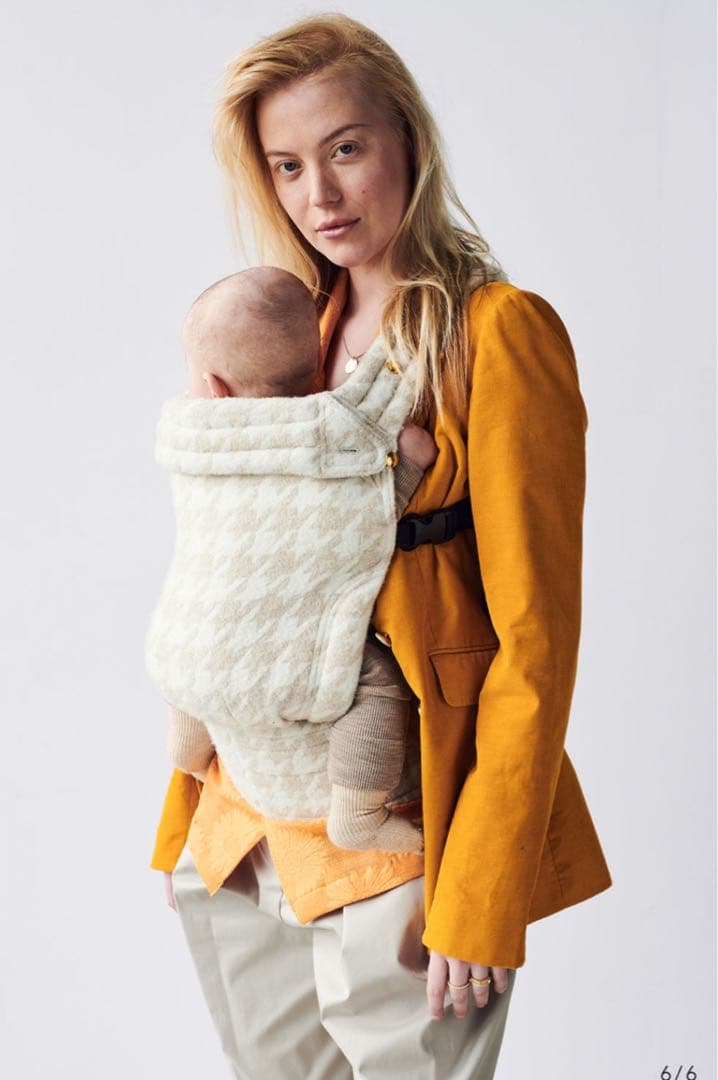 【前向きインサート未使用タグ付き】artipoppe 抱っこ紐