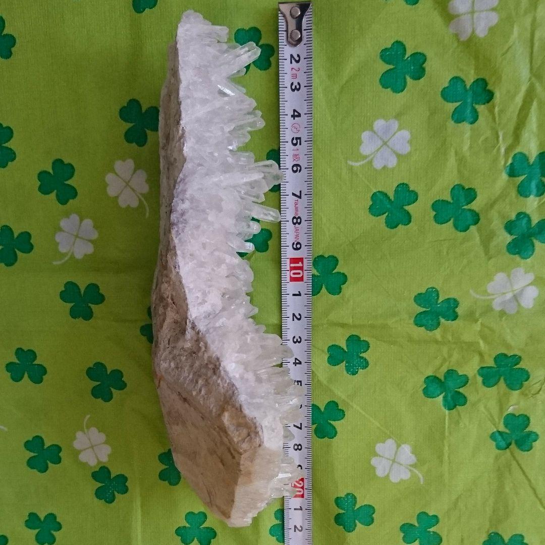 水晶クラスタ―(２０㎝サイズ)値下げしてます