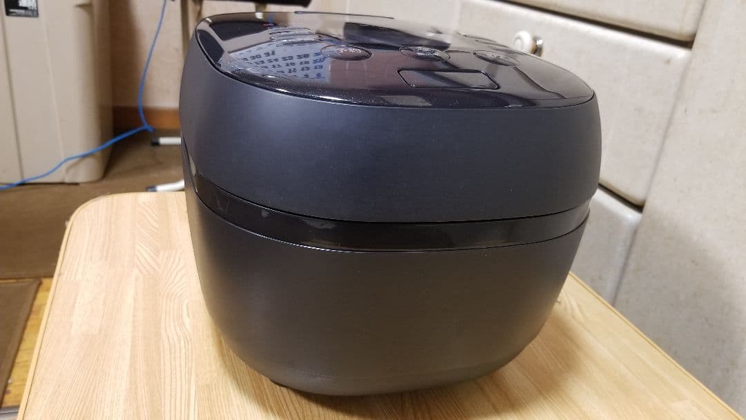 ☆2022年製☆土鍋ご泡火炊き☆タイガー圧力IH炊飯器 ハイグレードモデル