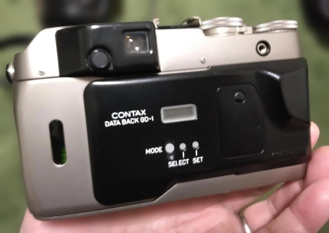 ル*カ様 CONTAX G1本体,レンズ2本,純正フラッシュ,汎用ケース付き