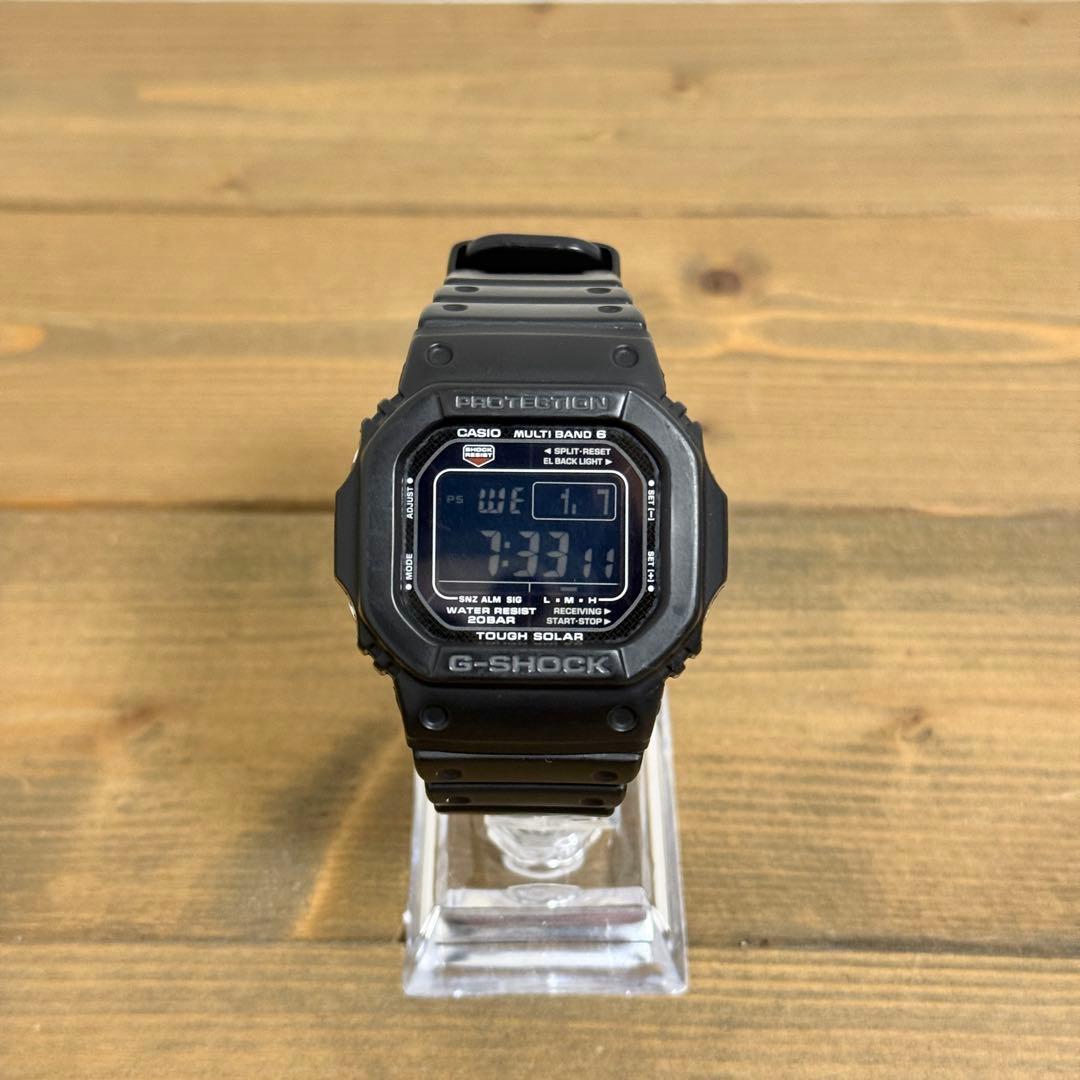 【美品】CASIO G-SHOCK GW-M5610 電波ソーラー